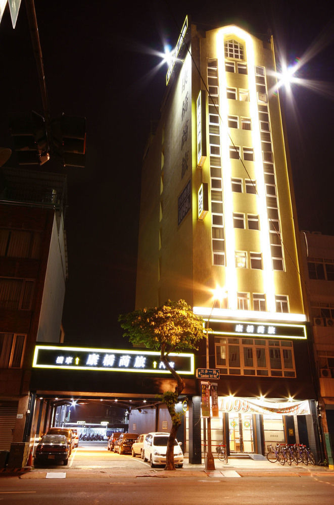 Kindness Hotel Weiwuying Kaohsiung Eksteriør bilde